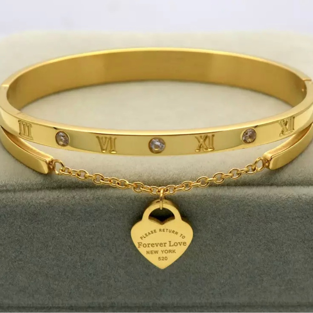 Love bangle